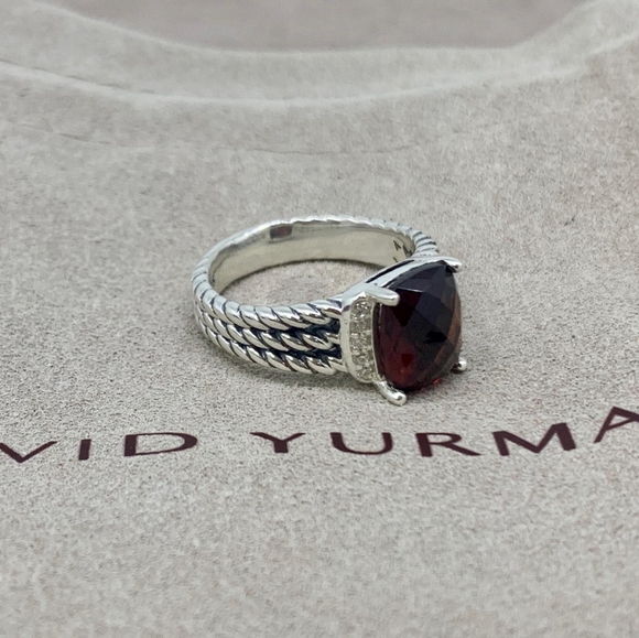 David Yurman Petite Wheaton Ring Garnet Di…